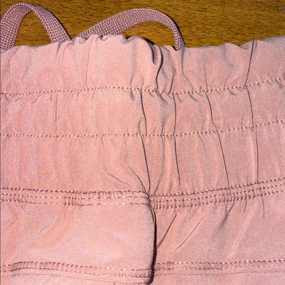 Zella Light Pink Elastic Waist Athletic Shorts with Zip Pockets - Picture 6 of 6